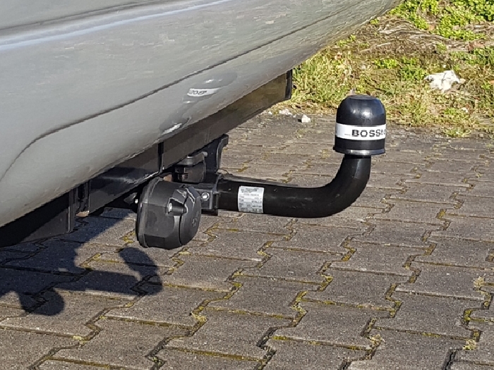 Anhängerkupplung Wohnmobil BOSStow Ford Transit Flachboden_ Bj.2014-, Typ 01 hor. abnehmbar inklusiv Rahmenverlängerung 2000mm
