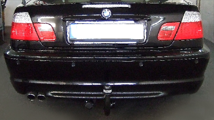 Anhängerkupplung für BMW-3er Cabrio E46, spez. mit M- Paket, Baujahr 2000-