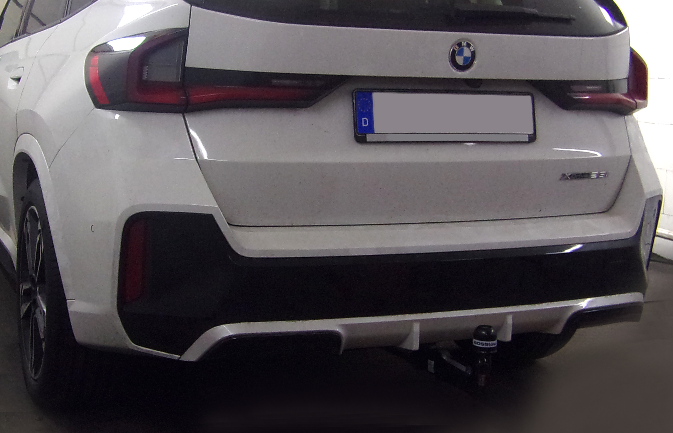 Anhängerkupplung für BMW X1 U11, spez. M-Paket 2022- - V-abnehmbar