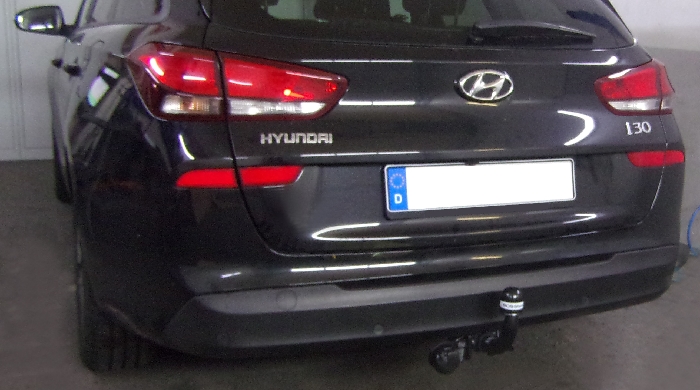 Anhängerkupplung für Hyundai i30 Kombi 2017-2020 Ausf.: abnehmbar