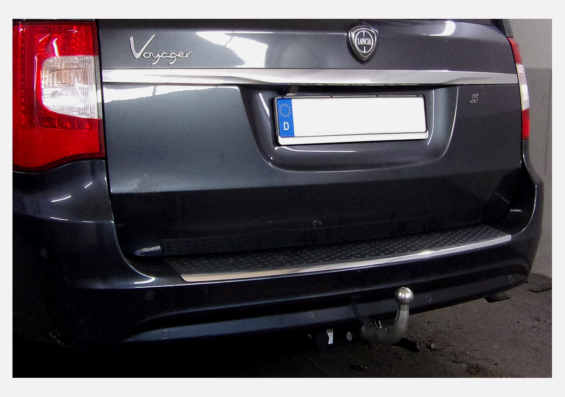 Anhängerkupplung für Lancia-Voyager spez. für Stow&Go, Baujahr 2011-2015