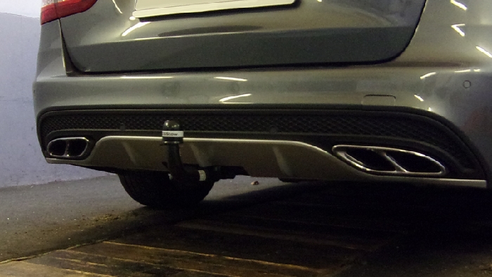 Anhängerkupplung für Mercedes-AMG AMG C43 Coupe C205 Ausführung C43 (vorab Anhängelastfreigabe prüfen) 2016-2018 - V-abnehmbar