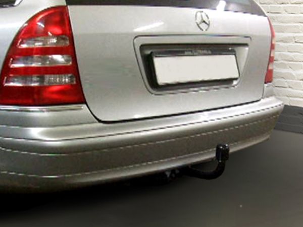 Anhängerkupplung für Mercedes C-Klasse Kombi W203 2005-2007 - starr