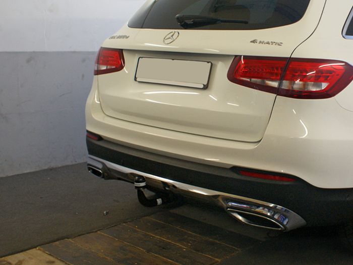 Anhängerkupplung für Mercedes GLC X253 spez. f. Fzg. m. AMG Sport o. Styling Paket 2015-2019 - V-abnehmbar