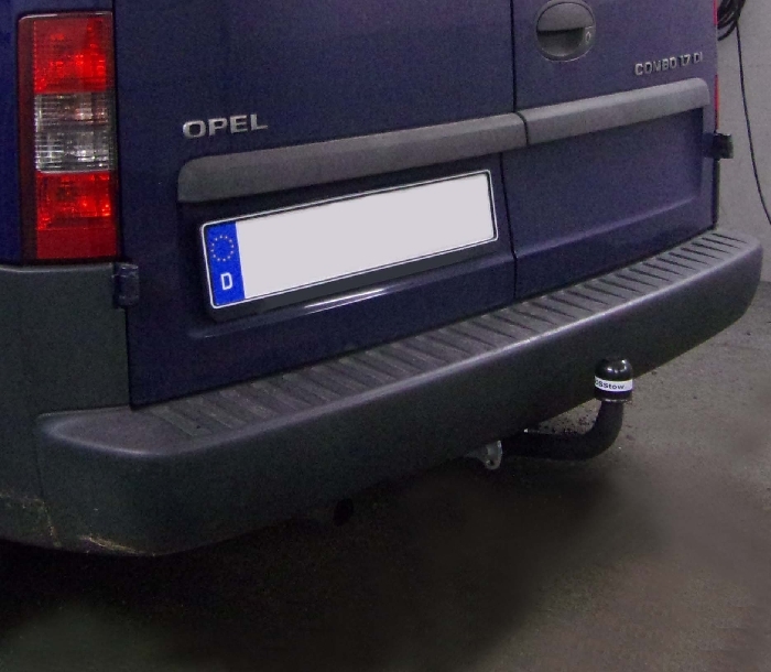 Anhängerkupplung für Opel-Combo C, incl. Tour, Baujahr 2001-2011
