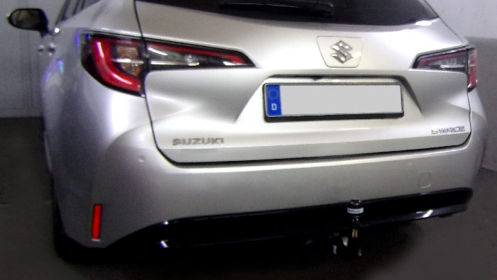 Anhängerkupplung für Suzuki Swace Hybrid 2020- Ausf.: V-abnehmbar