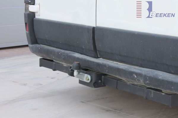 Anhängerkupplung für Fiat Ducato Pritsche, 2 WD 1994-2002 Ausf.: starr