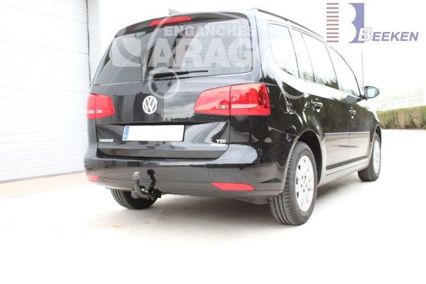 Anhängerkupplung für VW Touran Van, spez. 5 Sitzer m. Erdgas(Ecofuel) 2007-2010 - starr