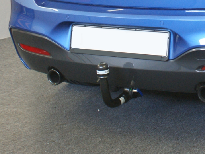 Anhängerkupplung für BMW-1er F21, speziell M135i, nur für Heckträgerbetrieb - 2014- Ausf.:  vertikal