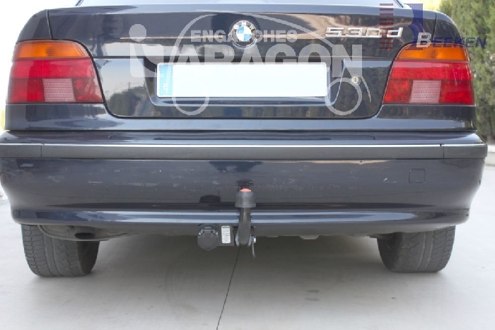 Anhängerkupplung für BMW-5er Limousine E39 - 1995-2000 Ausf.:  feststehend
