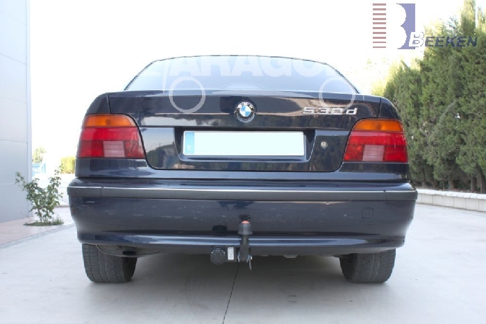 Anhängerkupplung für BMW-5er - 2000-2003 Limousine E39 Ausf.:  feststehend