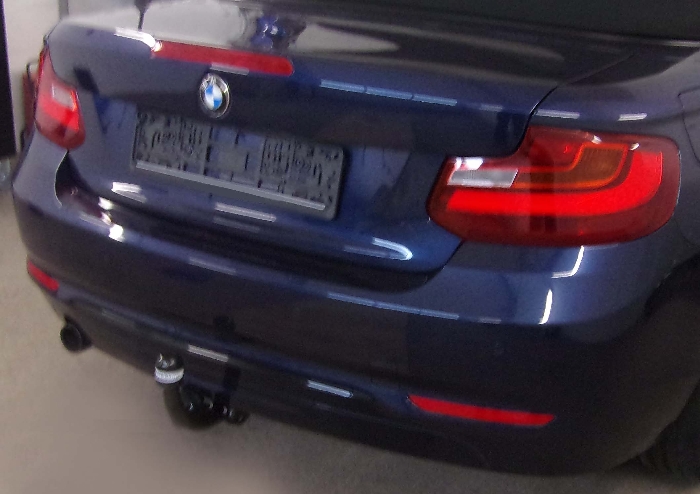 Anhängerkupplung für BMW 2er F23 Cabrio 2014- - starr