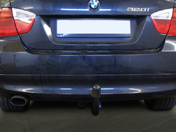 Anhängerkupplung für BMW-3er Limousine E90, Baujahr 2010- Ausf.: V-abnehmbar