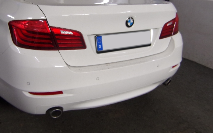 Anhängerkupplung für BMW 5er Limousine F10 2014- - V-abnehmbar