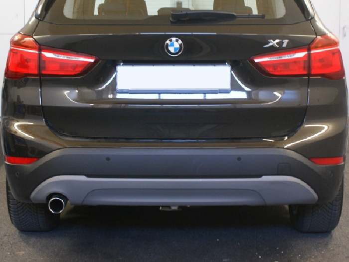 Anhängerkupplung für BMW-X1 F48 Geländekombi, spez. M- Paket, Baujahr 2015- Ausf.: S- schwenkbar