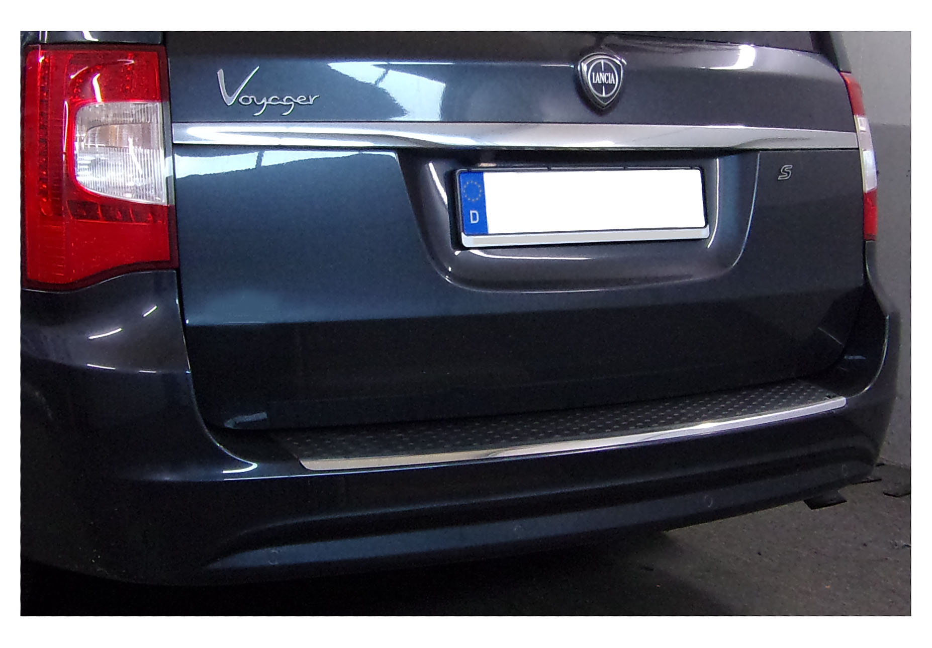 Anhängerkupplung für Lancia Voyager spez. für Stow&Go 2011-2015 - abnehmbar
