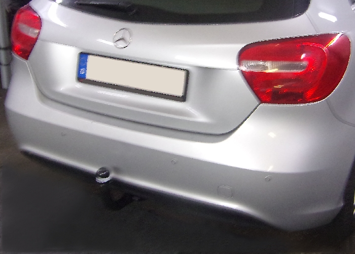 Anhängerkupplung für Mercedes A-Klasse W176 2012-2015 Ausf.: V-abnehmbar