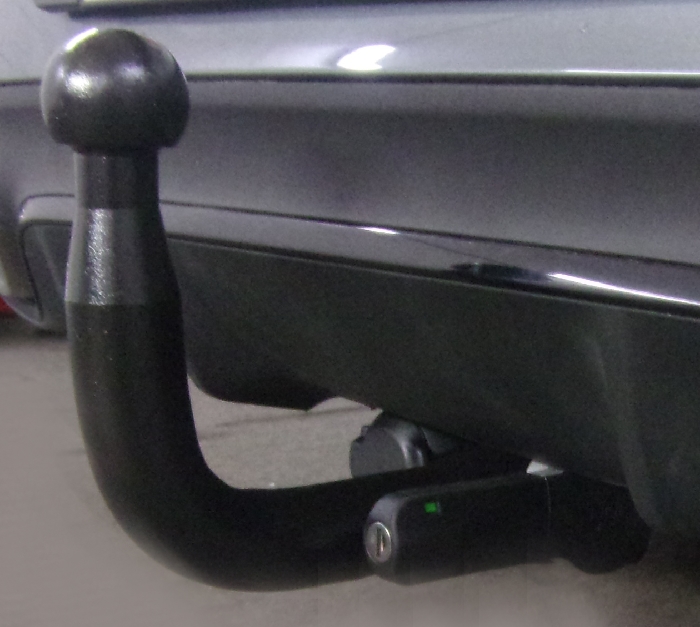 Anhängerkupplung für Mercedes C-Klasse Cabrio A205, spez. m. AMG Sport o. Styling Paket 2016-2018 - V-abnehmbar