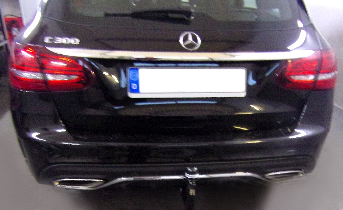 Anhängerkupplung für Mercedes C-Klasse Kombi W205, spez. m. AMG Sport o. Styling Paket 2018-2021 - V-abnehmbar