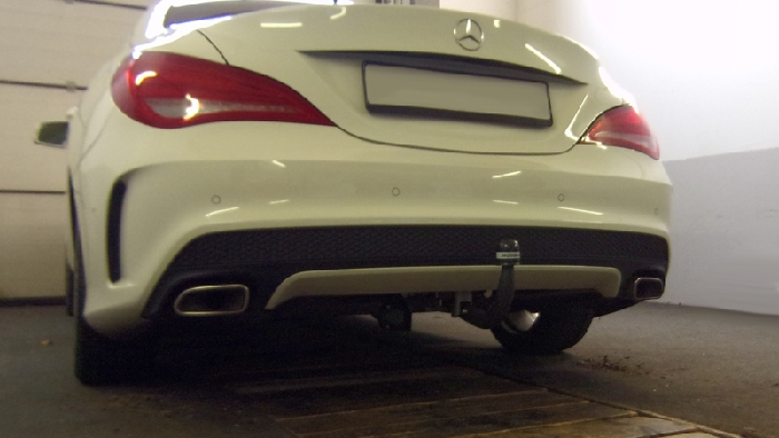 Anhängerkupplung für Mercedes CLA X117, Shooting Brake, spez. m. AMG Sport o. Styling Paket 2015- - S- schwenkbar