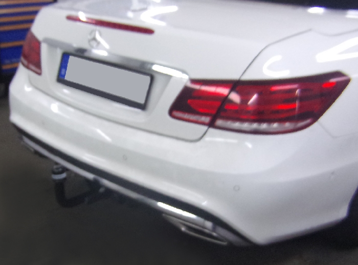 Anhängerkupplung für Mercedes-E-Klasse Coupe, Cabrio, C207, A207, spez. AMG- Sportpaket, Baujahr 2009-