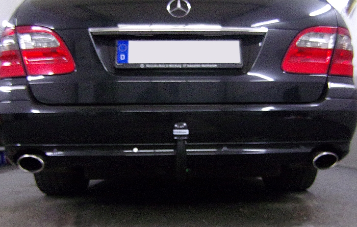 Anhängerkupplung für Mercedes E-Klasse Kombi W 211 2003- - V-abnehmbar