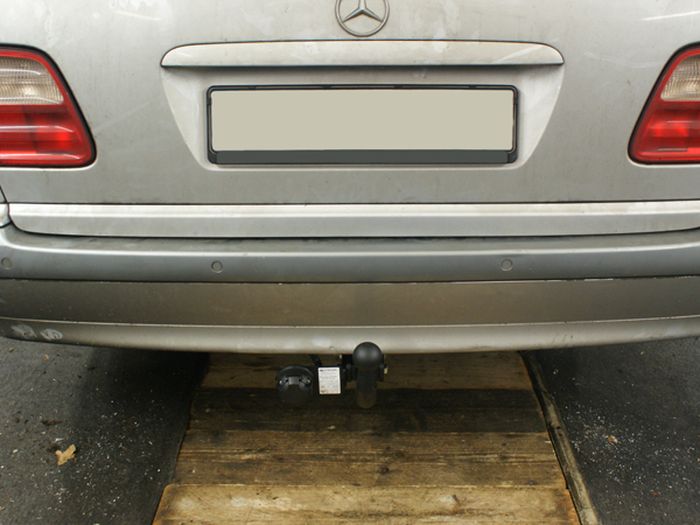 Anhängerkupplung für Mercedes-E-Klasse Kombi W 210S, inkl. 4x4, 4-Matic, Baujahr 1996-2002