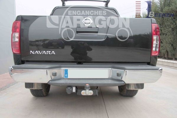 Anhängerkupplung für Nissan Navara D40 mit Trittstoßstange 2010-2016 - starr