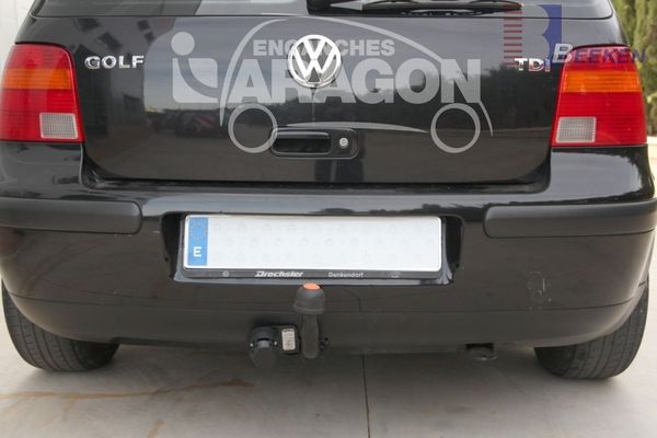 Anhängerkupplung für VW-Golf IV Limousine, nicht Syncro / 4-Motion, Baujahr 1997- Ausf.: starr