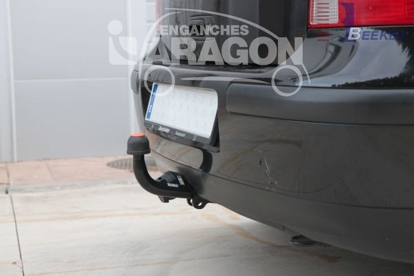 Anhängerkupplung für VW-Golf IV Limousine, nicht Syncro / 4-Motion, Baujahr 1997- Ausf.: starr