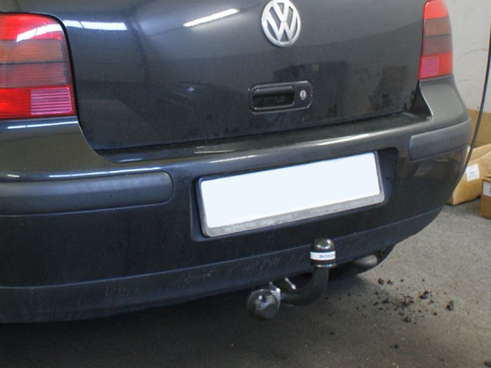 Anhängerkupplung für VW-Golf IV Limousine, nicht Syncro / 4-Motion, Baujahr 1997-