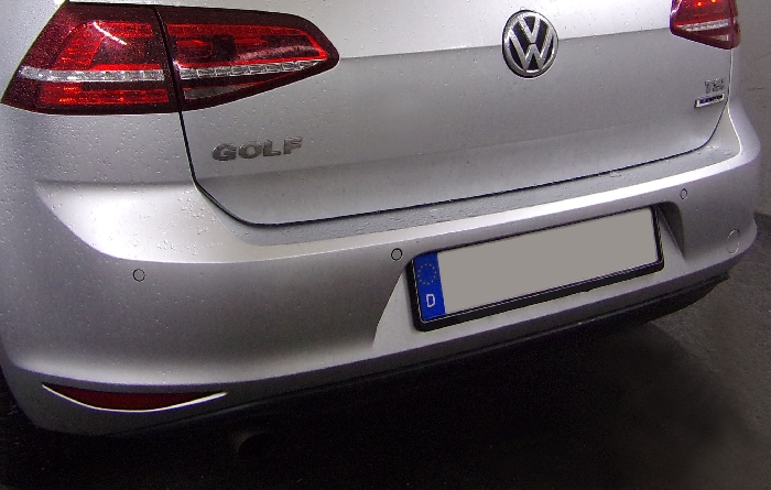 Anhängerkupplung für VW Golf VII Limousine, nicht 4x4 2014-2017 - S- schwenkbar
