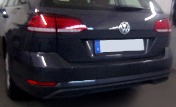 Anhängerkupplung für VW Golf VII Variant 2017- - abnehmbar