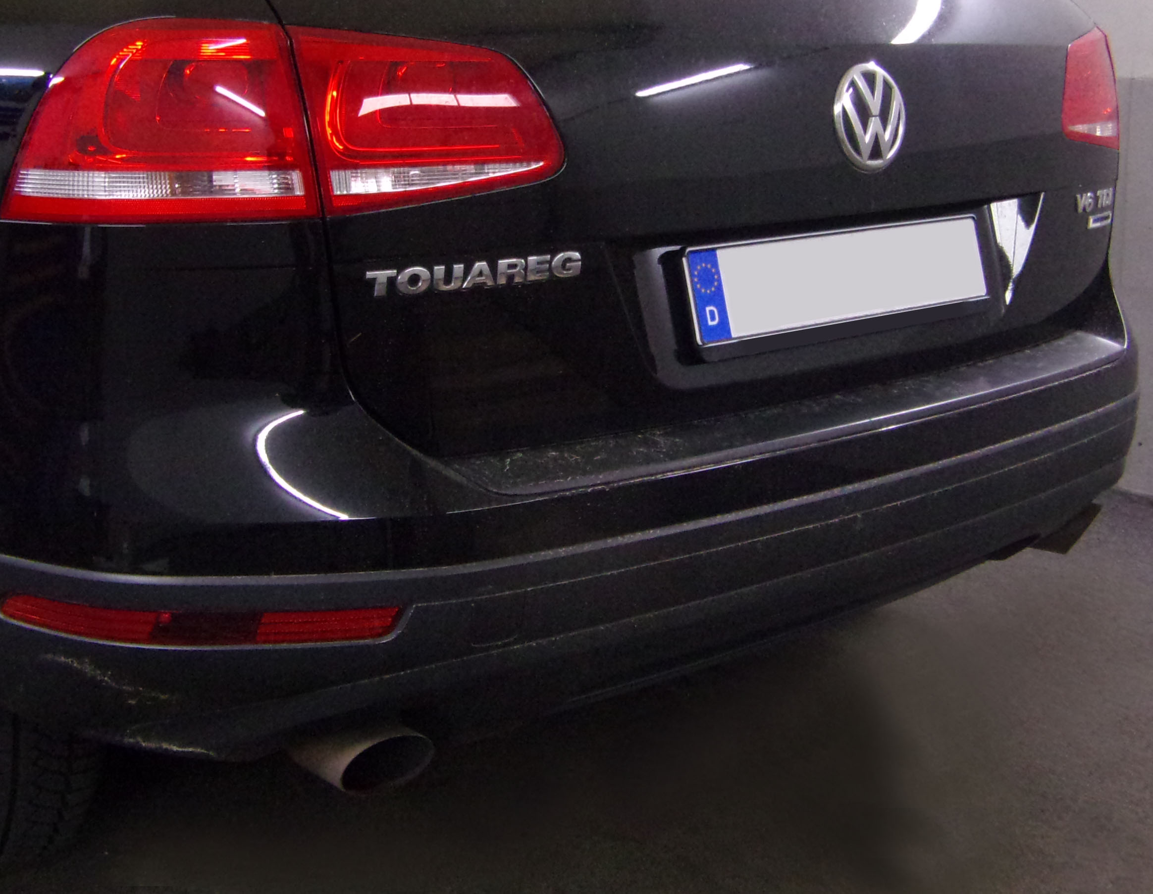 Anhängerkupplung für VW Touareg f. Fzg. m. Reserverad am Boden 2010-2017 - starr
