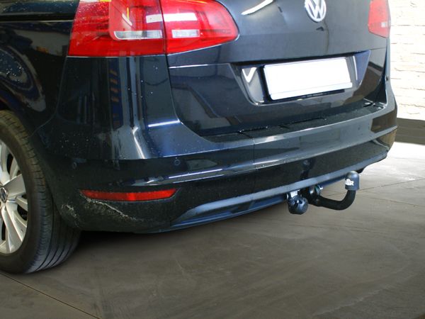 Anhängerkupplung für VW Touran Van, auch f. Modell Cross 2010-2015 - V-abnehmbar