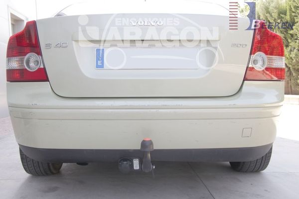 Anhängerkupplung für Volvo S40 Limousine 2004-2007 - starr