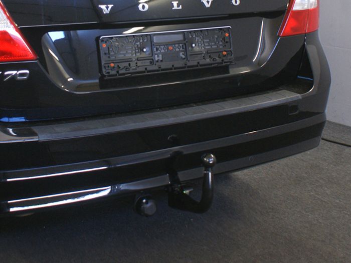 Anhängerkupplung für Volvo V70 Kombi, ohne Niveauregulierung 2007-2016 - V-abnehmbar