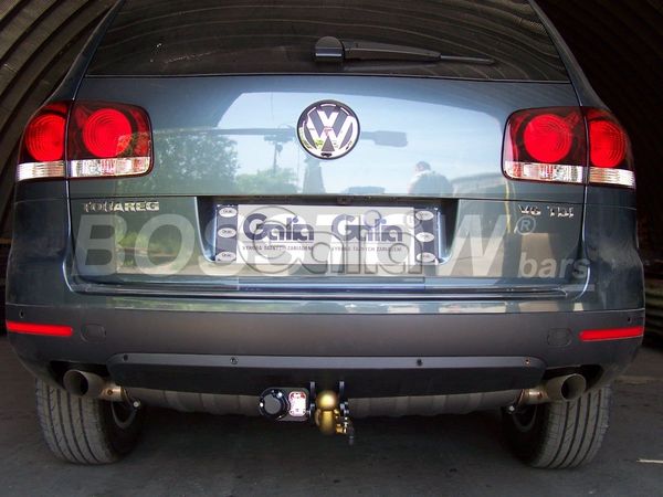 Anhängerkupplung für VW Touareg f. Fzg. m. Reserverad am Boden 2002-2005 - abnehmbar