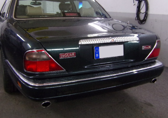 Anhängerkupplung für Jaguar-XJ - 1994-1998 XJ Serie X 300 Ausf.:  horizontal