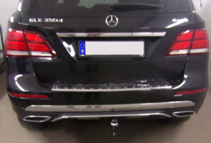 Anhängerkupplung Mercedes-GLE W166 spez. m. AMG Sport o. Styling Paket, Baujahr 2015-2018 Ausf.:  vertikal