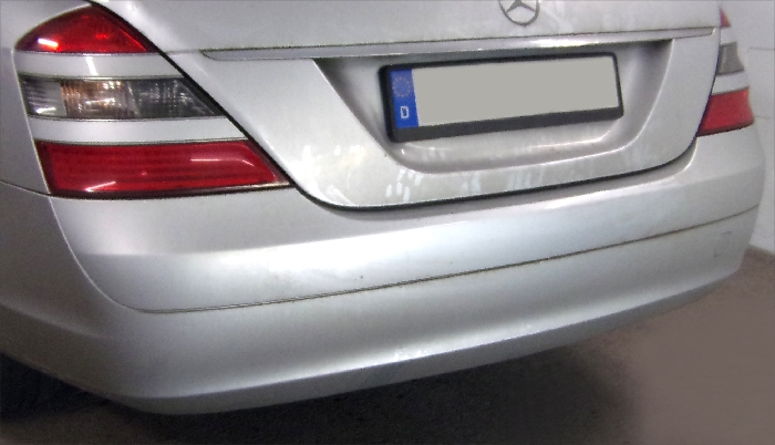 Anhängerkupplung Mercedes-S- Klasse W221, Baujahr 2006- Ausf.:  vertikal