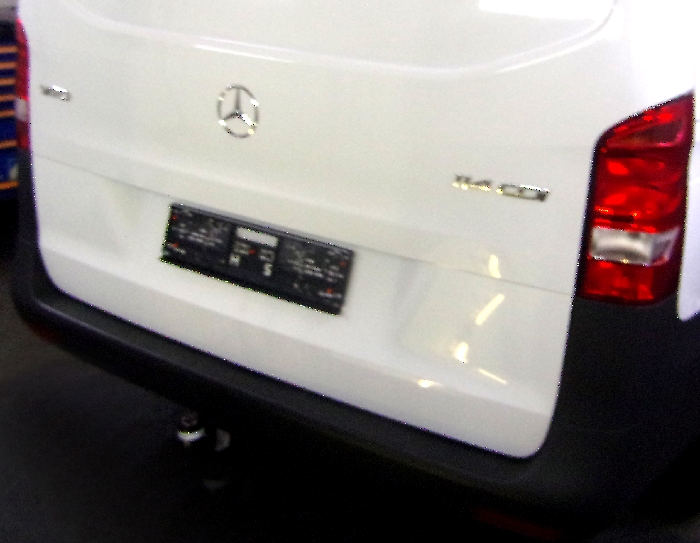 Anhängerkupplung für Mercedes-Vito - 2014- W447 Ausf.:  feststehend