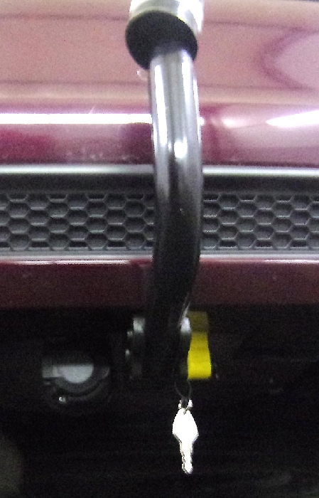 Anhängerkupplung für Fiat Abarth 500 Cabrio Abarth Carbrio, spez. Abarth 500, 595 2016-2022 - V-abnehmbar