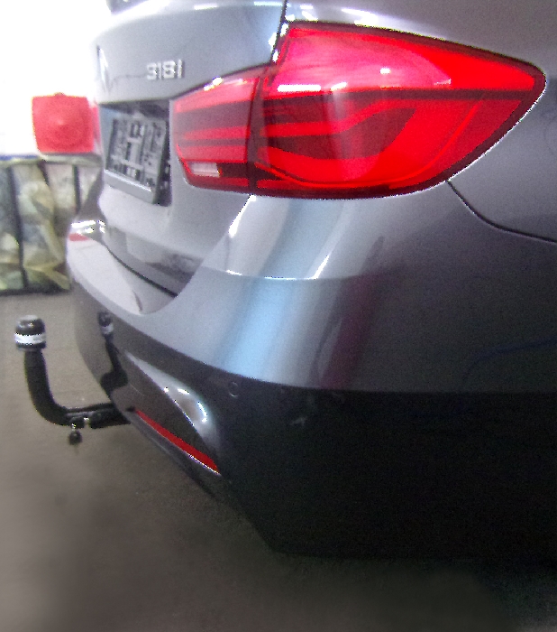 Anhängerkupplung für BMW 3er Touring F31, spez. M- Performance 2014-2018 - V-abnehmbar