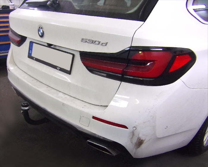 Anhängerkupplung für BMW 5er Touring G31 2017- - V-abnehmbar