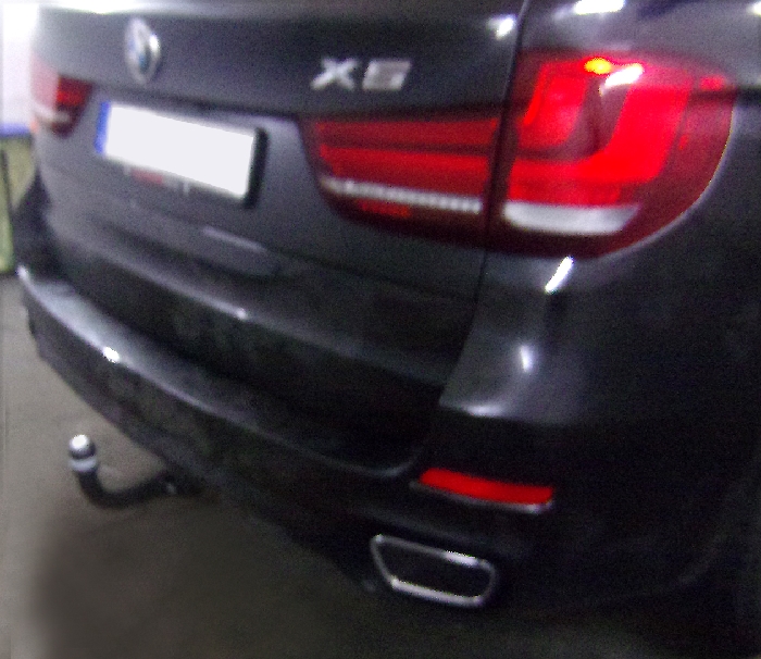 Anhängerkupplung für BMW X5 F15, spez. M- Performance 2013-2018 - V-abnehmbar