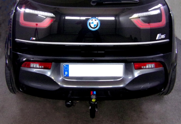 Anhängerkupplung für BMW i3 I01 (inkl. REX), nur für Heckträgerbetrieb, Montage nur bei uns im Haus 2017- - V-abnehmbar