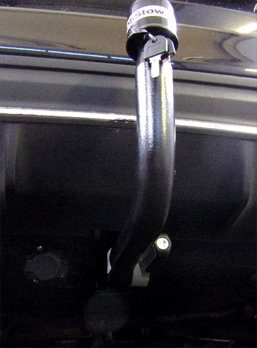 Anhängerkupplung für Mercedes-C-Klasse Kombi W205, spez. m. AMG Sport o. Styling Paket, Baujahr 2018-2021